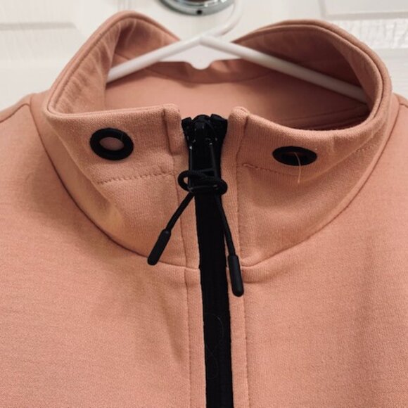 Chico's medium zip up jacket with mesh zippered sides - Picture 3 of 11